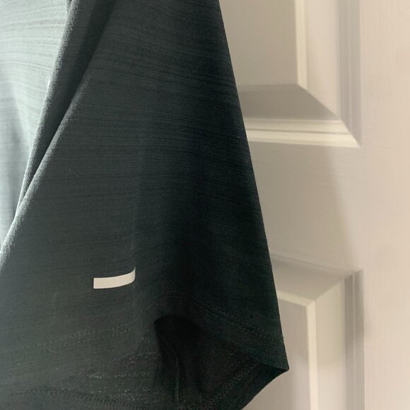 Nike Men’s Black Lightweight Running Top – XL, Dri-Fit Performance - Picture 3 of 11